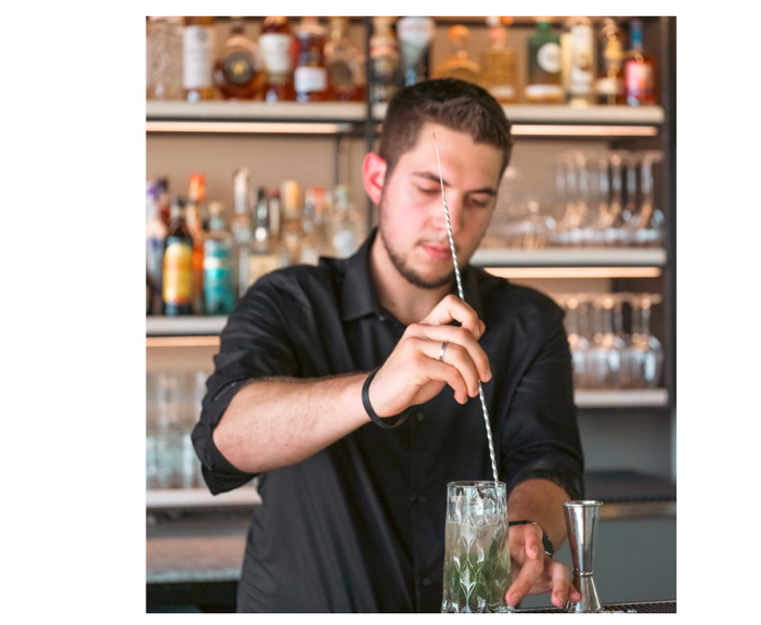 Da Borriana agli hotel di lusso: Edoardo porta il gusto del Biellese nei cocktail