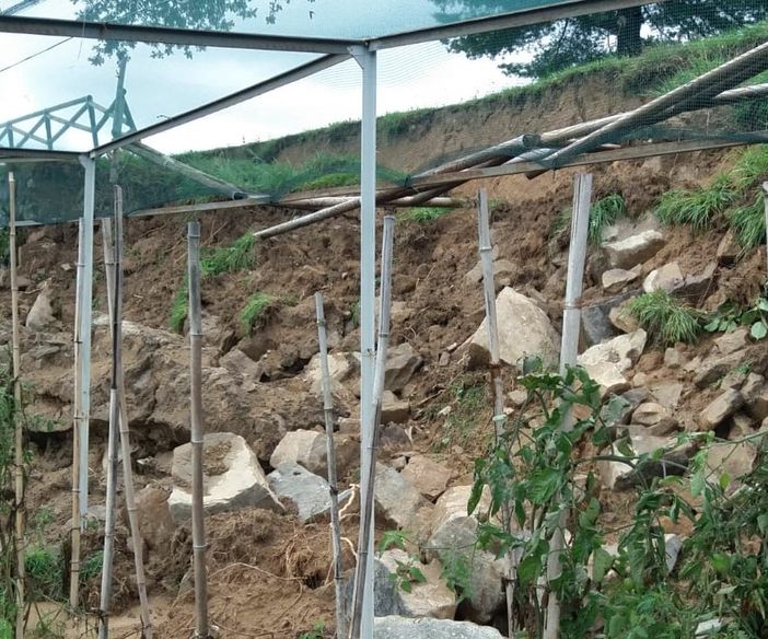 Maltempo, frane strade chiuse anche a Pettinengo e Bioglio. La situazione FOTOGALLERY Maltempo, frane strade chiuse anche a Pettinengo e Bioglio. La situazione FOTOGALLERY
