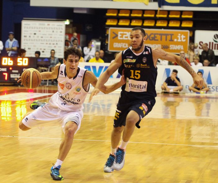 Basket - "Giocare davanti alla curva di Biella mi da la carica"