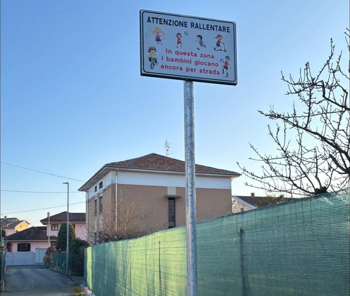 A Ponderano "I bambini giocano ancora per strada", foto pag fb A Ponderano "I bambini giocano ancora per strada", foto pag fb