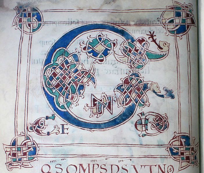 Pagina con incipit “C”, Sacramentarium Episcopi Warmundi (Sacramentario del Vescovo Warmondo di Ivrea): fine secolo X, Ivrea, Biblioteca Capitolare, Ms 31 LXXXVI). Priuli Verlucca,1990, copia posseduta a Biella dal Comm. Mario Coda.