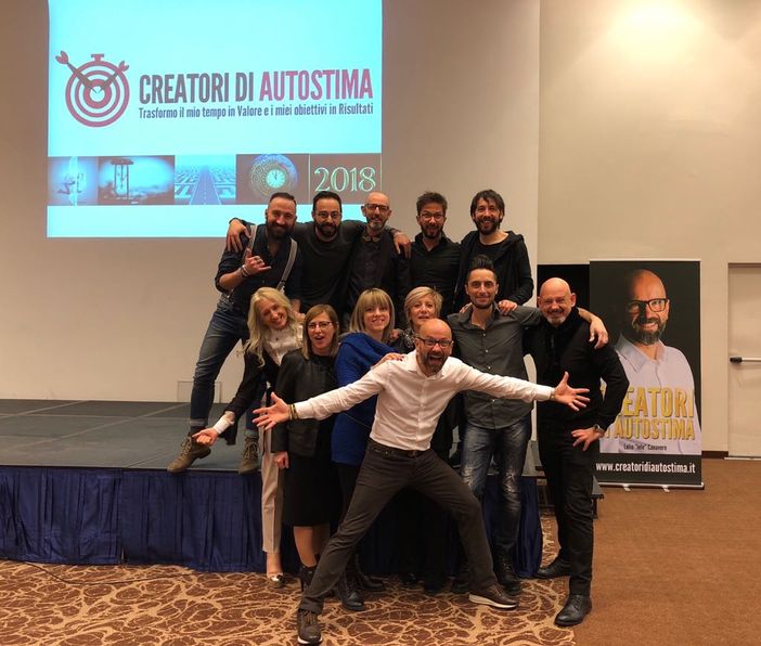 Lorella Bossi: Trent'anni di carriera dedicati alla bellezza delle donne