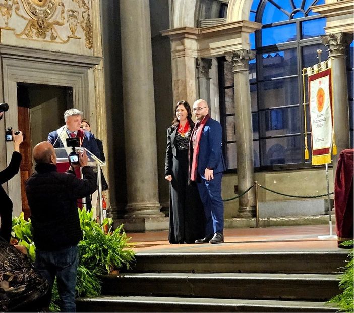 Luciano Mancuso, dalla benemerenza istituzionale al trionfo fiorentino: fine settimana straordinario per l'artista pittore FOTO