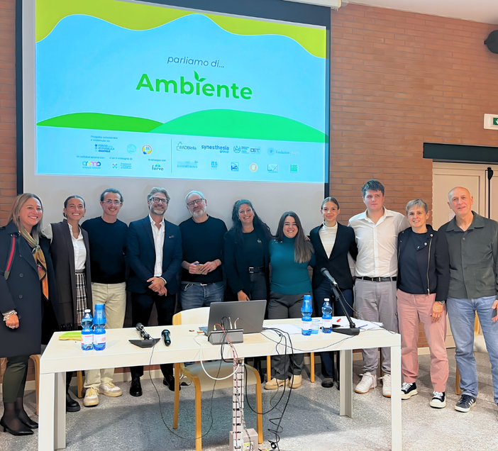 “Parliamo di…Ambiente”, la rassegna di STEM TO BI si apre con un dialogo tra scienza, imprese e giovani