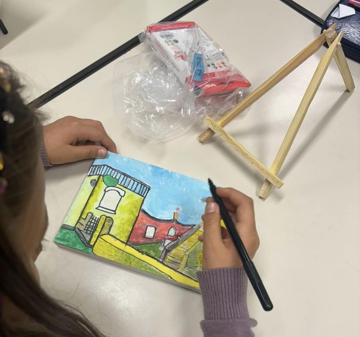Sagliano: i bimbi delle elementari disegnano il loro paese