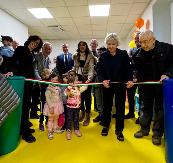Nuovo traguardo per l'Asilo infantile Biella Vandorno: inaugurata la sezione primavera. Nuovo traguardo per l'Asilo infantile Biella Vandorno: inaugurata la sezione primavera.