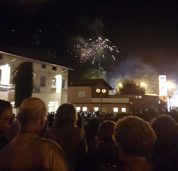 Chiude col "botto" la Fiera di Cossato Chiude col "botto" la Fiera di Cossato