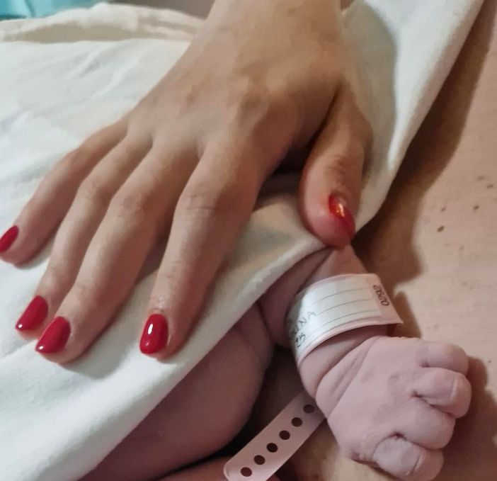 E' nata Aurora, Lucia Azzolina di nuovo mamma. Il grazie all'Ospedale di Biella dell'ex Ministro E' nata Aurora, Lucia Azzolina di nuovo mamma. Il grazie all'Ospedale di Biella dell'ex Ministro