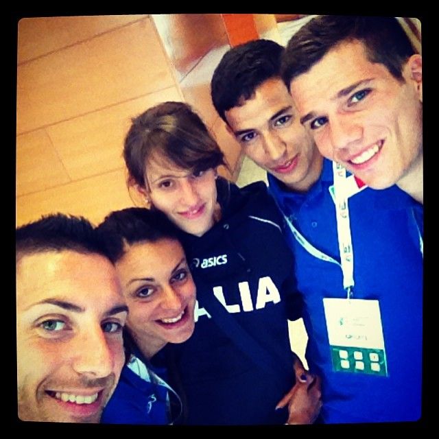 Roffino in un selfie con alcuni compagni di nazionale
