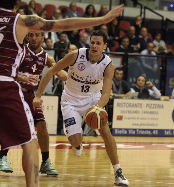Basket - Incredibile Angelico, Ferentino battuta di un punto allo scadere