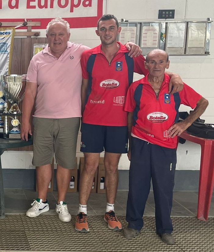 Bocce, Gaglianico conquista il Memorial "Filippo Turati", da destra Cuzzolin e Graziano - Foto Federbocce Bocce, Gaglianico conquista il Memorial "Filippo Turati", da destra Cuzzolin e Graziano - Foto Federbocce