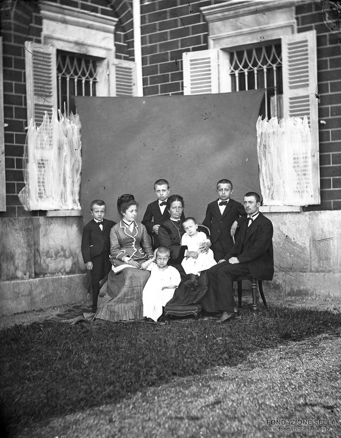 Legami familiari di fine 800, i ritratti storici nelle foto d’archivio - Copyright Fondazione Sella 2025.