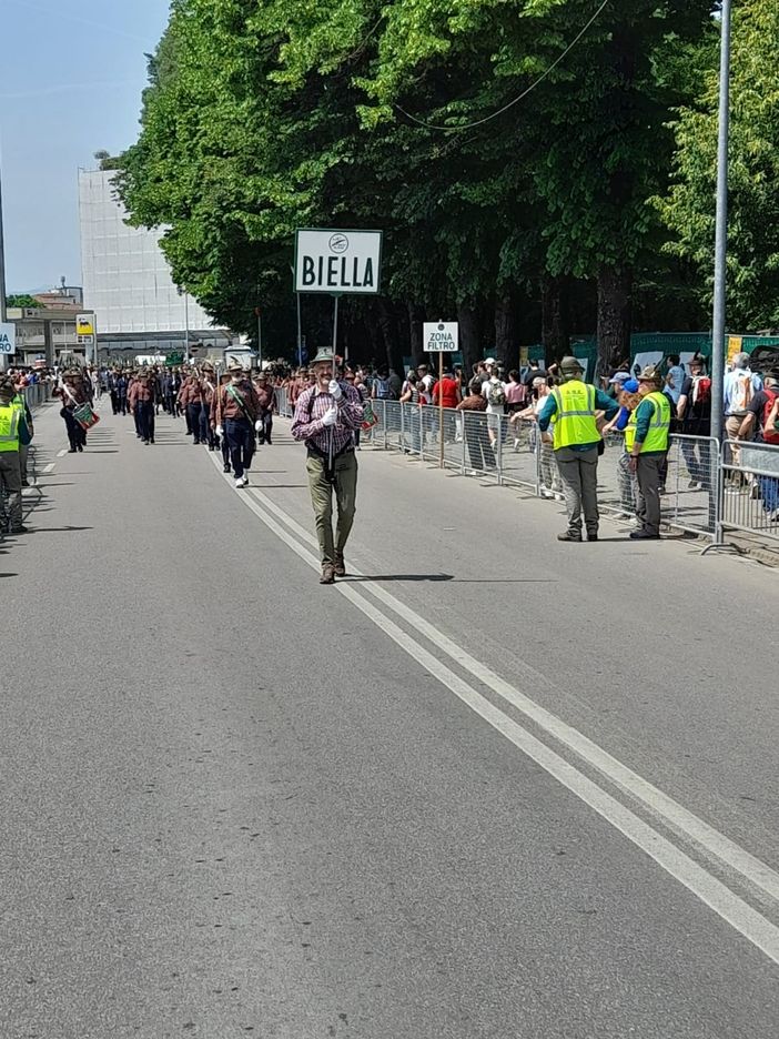 Biella e biellesi sfilano orgogliosi all'Adunata degli Alpini a Vicenza FOTO