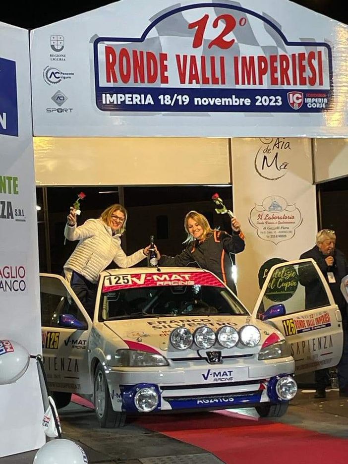 Rally, Equipe Vitesse alla Ronde Valli Imperiesi: 44 km di tracciato. Rally, Equipe Vitesse alla Ronde Valli Imperiesi: 44 km di tracciato.