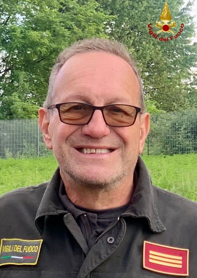 Il capo reparto dei Vigili del Fuoco di Biella, Pietro Gili, va in pensione