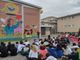 A Vigliano, alla scuola Dante Alighieri inaugurato il murales “Leggere leggeri”