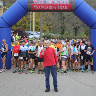La partenza dellYsangarda Trail con l'organizzatore Paolo Boggio