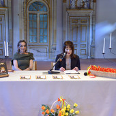 “Acrobazie di fuoco e di parole” per un importante anniversario, Claudia Ghirardello e Valentina Sparvieri