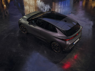 Nuova CUPRA Raval: La rivoluzione elettrica urbana arriva a Biella da V.Auto