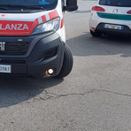 Biella, schianto tra motorino e autocarro: ferito un giovane (foto di repertorio) Biella, schianto tra motorino e autocarro: ferito un giovane (foto di repertorio)