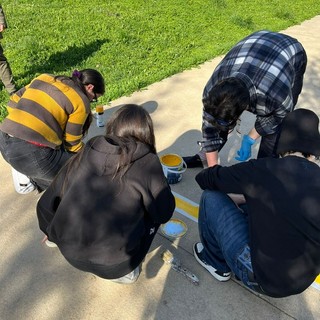 Biella, “Cantieri di Bellezza”: studenti trasformano spazi urbani tra murales e aree sportive