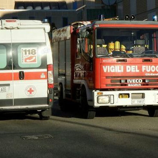 Donna accusa un malessere in casa, soccorsi a Valdilana (foto di repertorio) Donna accusa un malessere in casa, soccorsi a Valdilana (foto di repertorio)