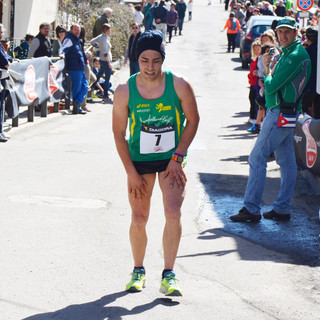 Michael Mercandino sull'erta finale prima del traguardo (foto Carlo Bolla - Biellaedintorni.it)