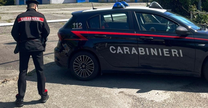 Carabinieri, proseguono i controlli per la movida: sospesa un'attività per gravi violazioni