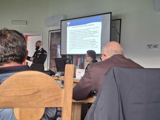 Truffe e reati predatori, i Carabinieri hanno incontrato la cittadinanza a Mottalciata FOTO Truffe e reati predatori, i Carabinieri hanno incontrato la cittadinanza a Mottalciata FOTO