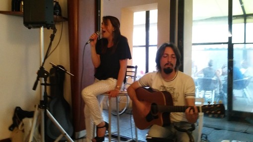 Il duo Ornitorinco incanta il pubblico biellese Il duo Ornitorinco incanta il pubblico biellese