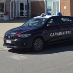 Vigliano, scoperta con profumi e cosmetici rubati: una donna rischia una denuncia (foto di repertorio) Vigliano, scoperta con profumi e cosmetici rubati: una donna rischia una denuncia (foto di repertorio)