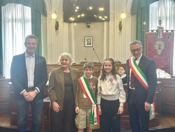 Palazzo Oropa: Carlo Quaglino e Kamila Tavares Vendraminetto presidente e vicepresidente del Consiglio Comunale delle Ragazze e dei Ragazzi