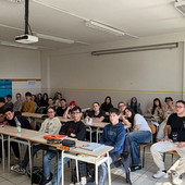 Legalità e prevenzione, i Carabinieri di Valle Mosso incontrano gli studenti del Gae Aulenti Legalità e prevenzione, i Carabinieri di Valle Mosso incontrano gli studenti del Gae Aulenti