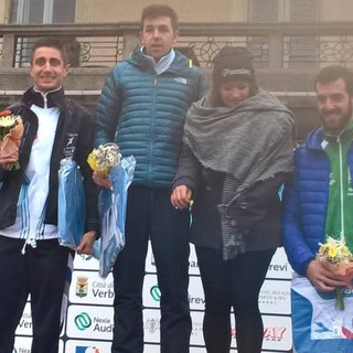 Fabio Bosio sul podio della mezza maratona del Lago Maggiore