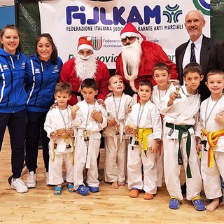 Calcio femminile – Tripletta di Levis, il Cossato è terzo