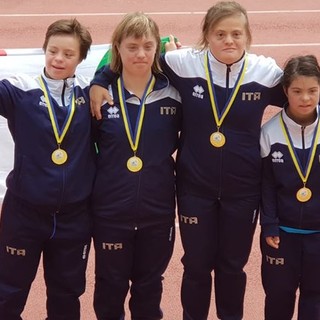 Le azzurre della staffetta