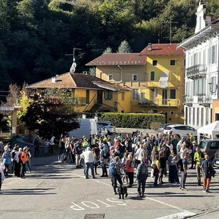 A Valdilana l'evento “4 passi e 1 boccone” è un successo (foto dalla pagina Facebook di comune di Valdilana)