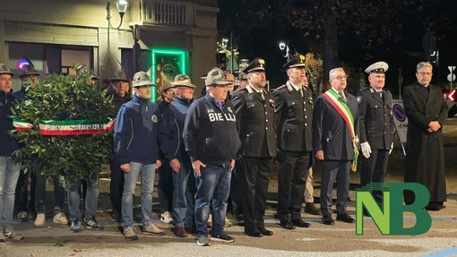 Celebrazioni del 4 Novembre a Cossato, Moggio: “Un invito alla memoria e alla responsabilità” (servizio di Catia Ciccarelli per newsbiella.it) Celebrazioni del 4 Novembre a Cossato, Moggio: “Un invito alla memoria e alla responsabilità” (servizio di Catia Ciccarelli per newsbiella.it)