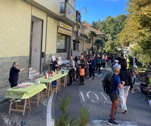 4 Passi & 1 Boccone compie 10 anni, è partito il conto alla rovescia a Valdilana (foto di repertorio) 4 Passi & 1 Boccone compie 10 anni, è partito il conto alla rovescia a Valdilana (foto di repertorio)