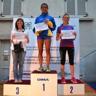 Il podio della 5 Miglia femminile (Foto Biella &amp; Dintorni)