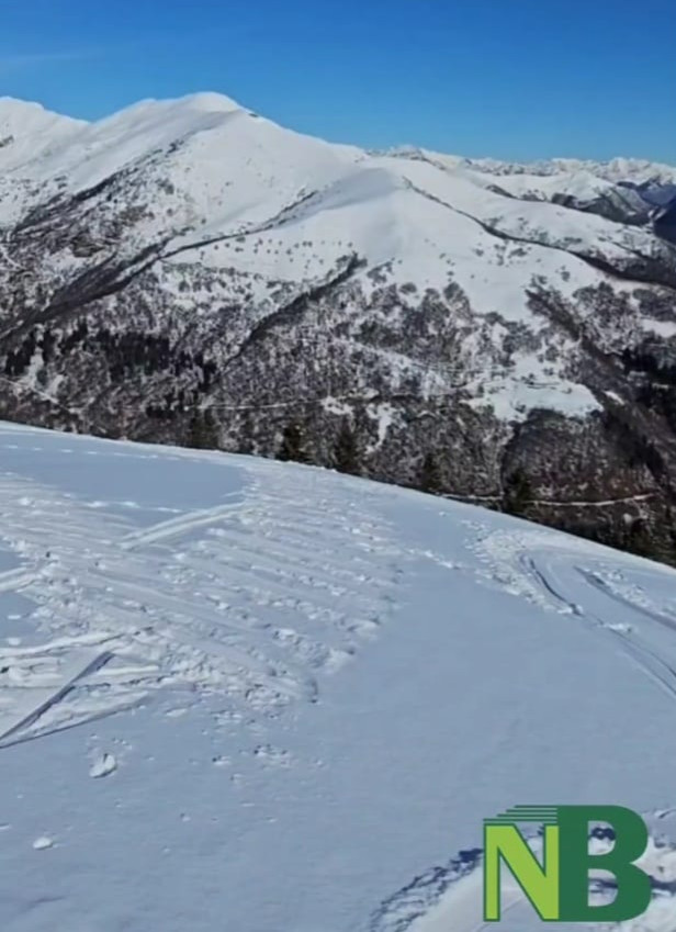 Giornata perfetta sulle montagne biellesi: in tanti al Monticchio per un tuffo nella natura VIDEO