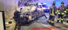 Schianto nella galleria della Volpe: auto si ribalta, danneggiati impianti di emergenza - Foto Benedetti per newsbiella.it