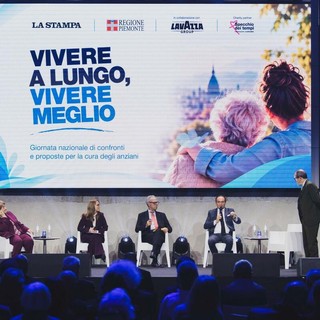 Assistenza agli anziani, il Piemonte sperimenta un nuovo modello