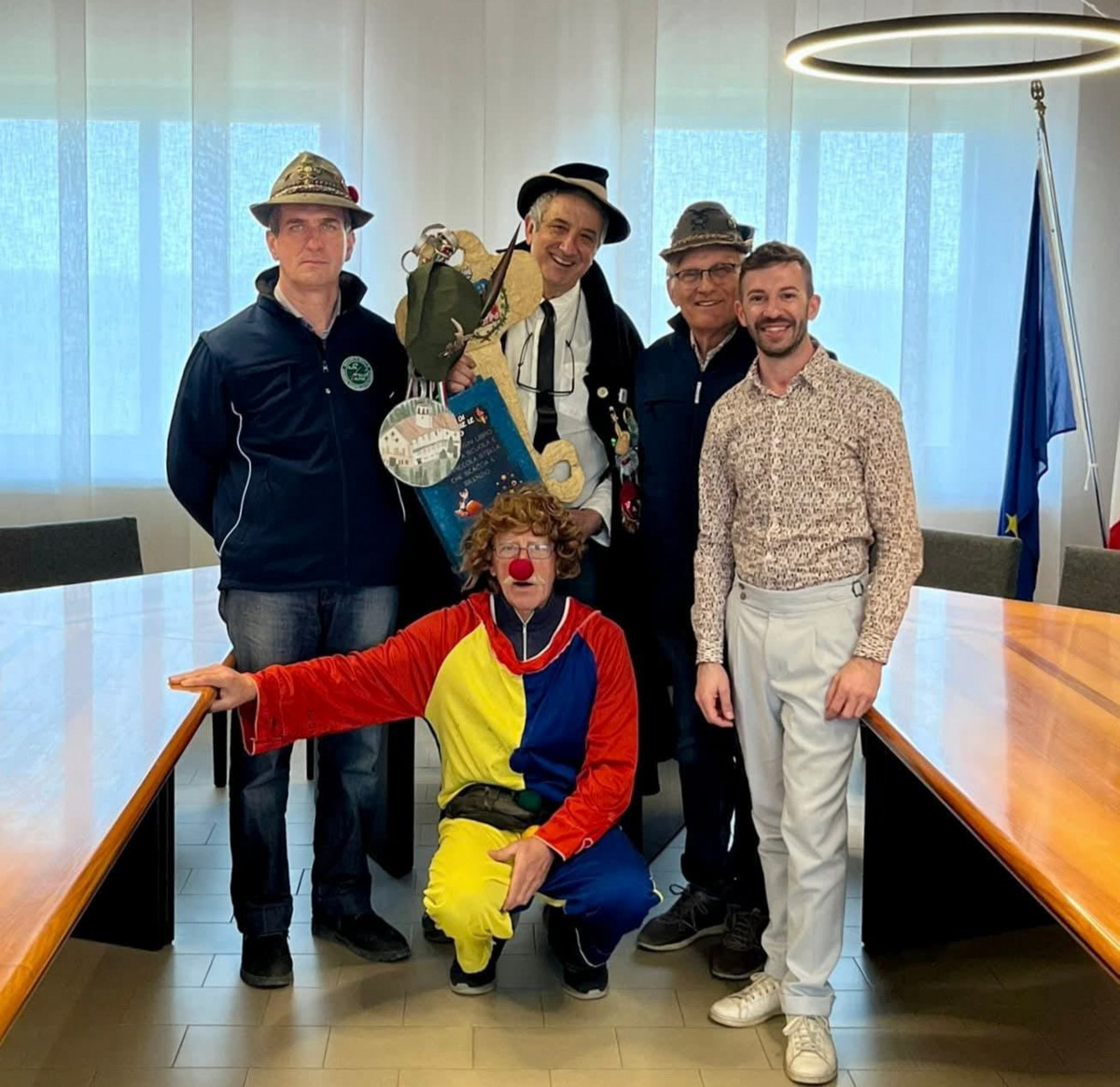 Arriva il Carnevale a Castelletto Cervo, consegna della chiave del paese alla maschera