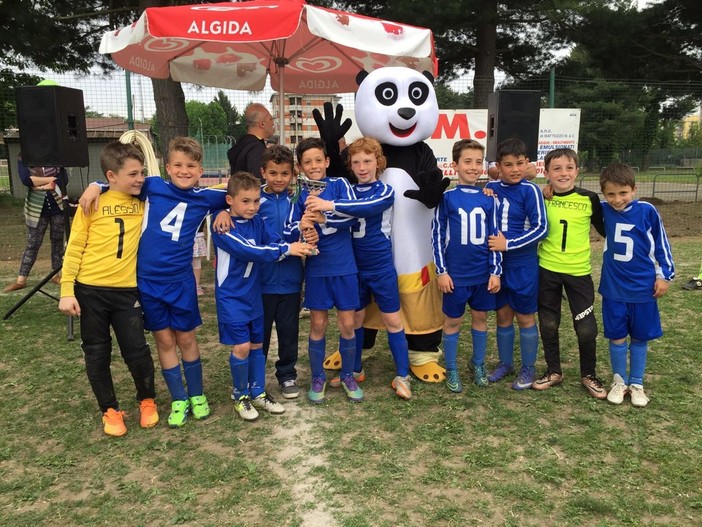 Calcio: I Pulcini di Cossato trionfano a Vercelli e in Svizzera