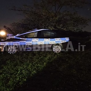Biella, auto fuori strada: conducente in ospedale
