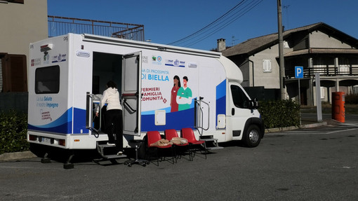 ASL Biella e INMP, il camper per la Medicina di Prossimità ha tagliato il traguardo con oltre 4.500 interventi su più di mille pazienti