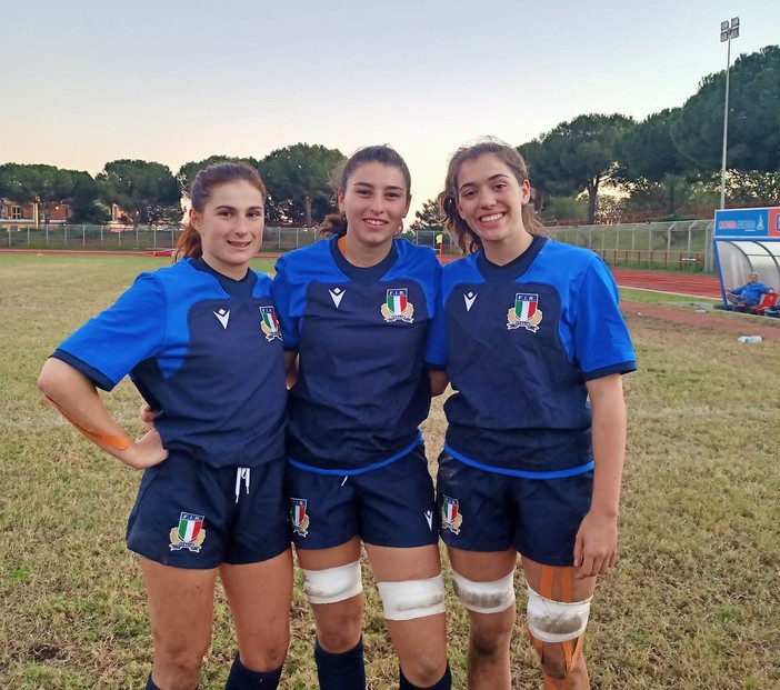 Alessia Gronda, al centro, in maglia azzurra - Foto pagina FB Cus Torino