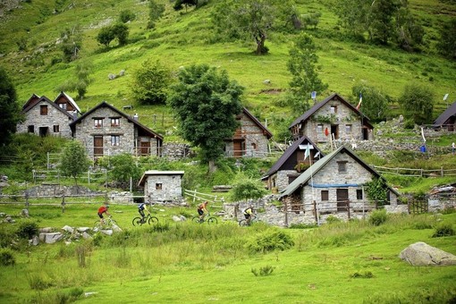 Conto alla rovescia per la passeggiata solidale all’Alpe Artignaga (foto di repertorio) Conto alla rovescia per la passeggiata solidale all’Alpe Artignaga (foto di repertorio)