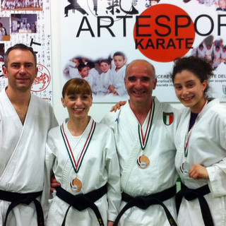 Nella foto il tecnico Andrea Crucitti, Simona Riussi, Nicastro Vincenzo e Annalisa De Santo Nella foto il tecnico Andrea Crucitti, Simona Riussi, Nicastro Vincenzo e Annalisa De Santo